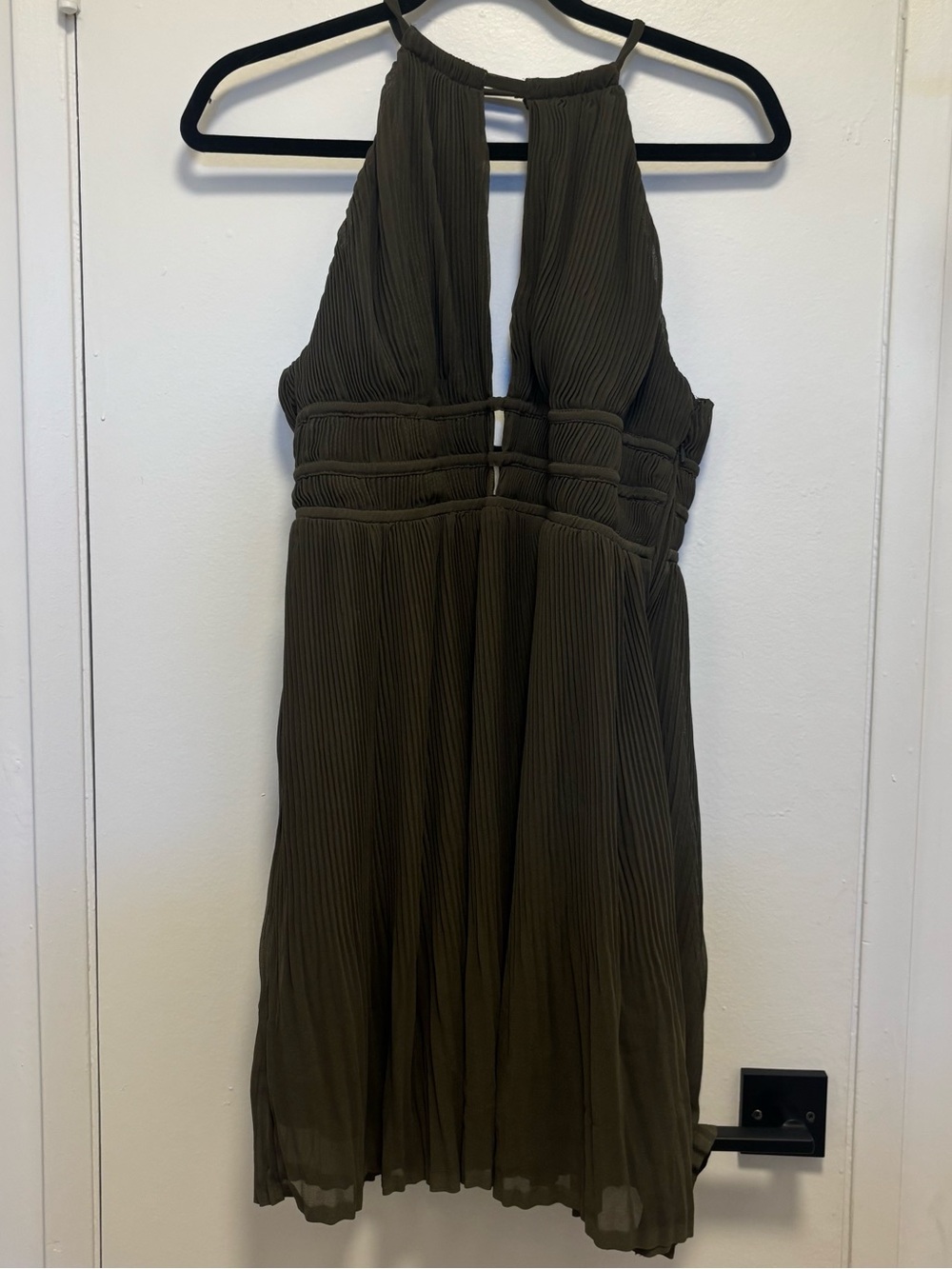 H&M Olive Green Pleated Halter Dress Size 10